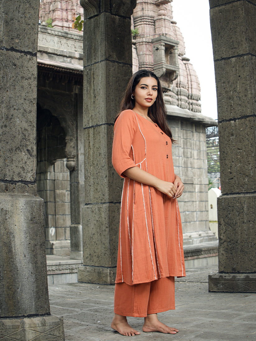 Narangi Kurta Set