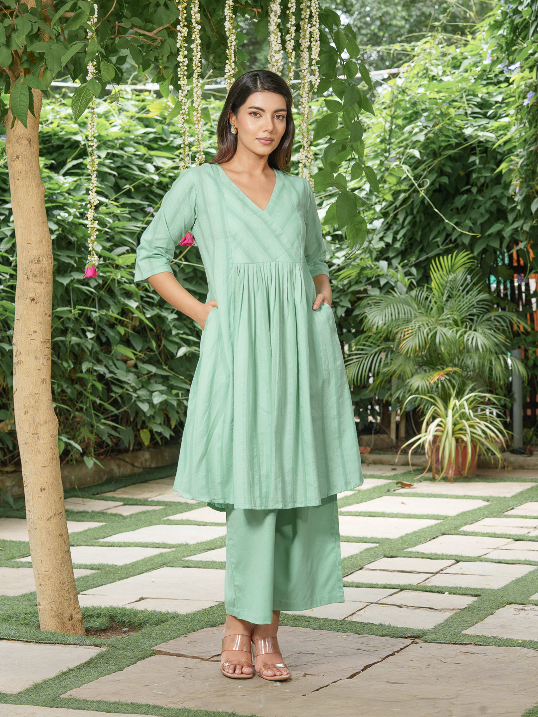Neer Kurta Set