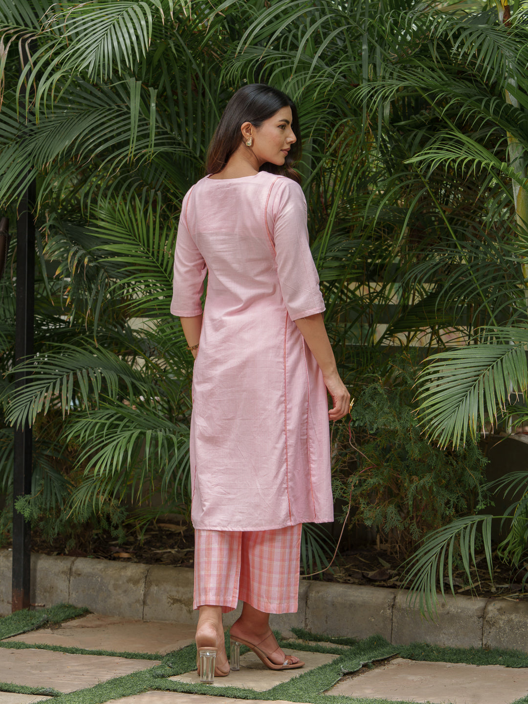 Raahi Kurta Set
