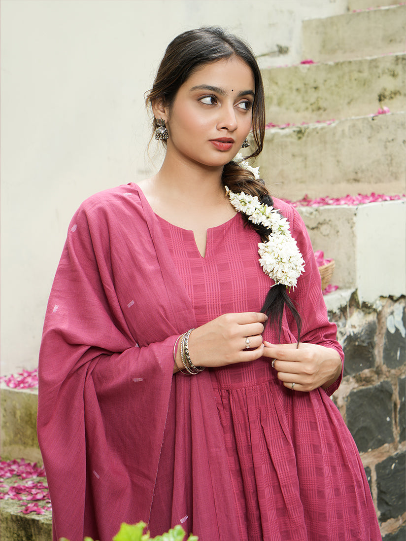 Gulabi Phool Kurta Set with Dupatta