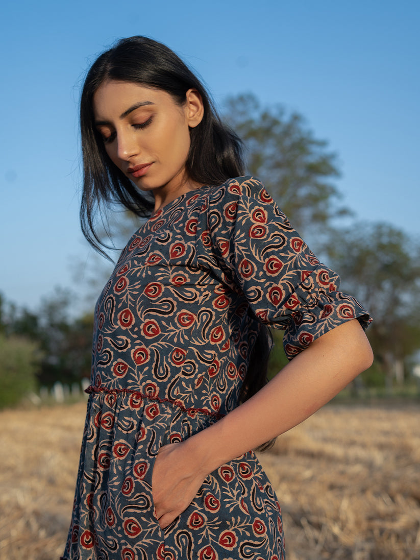 Urmi Dress