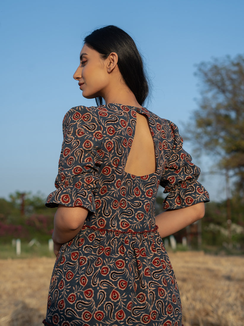 Urmi Dress