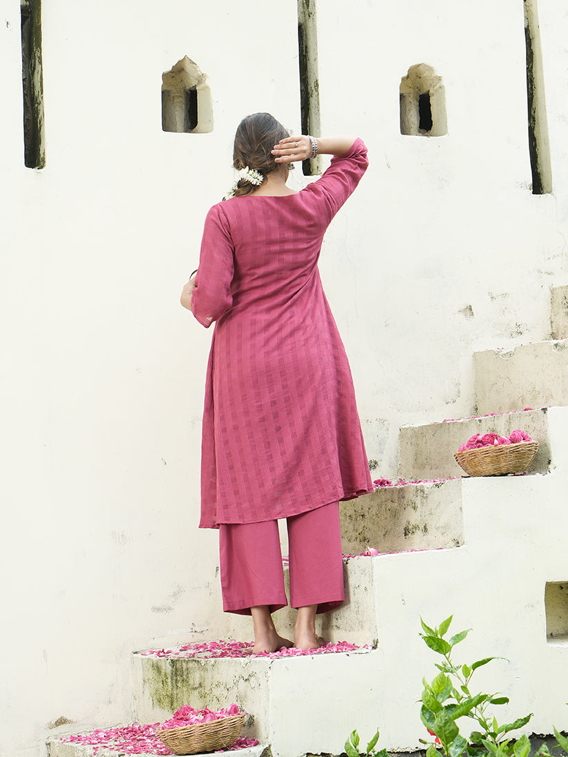 Gulabi Phool Kurta Set