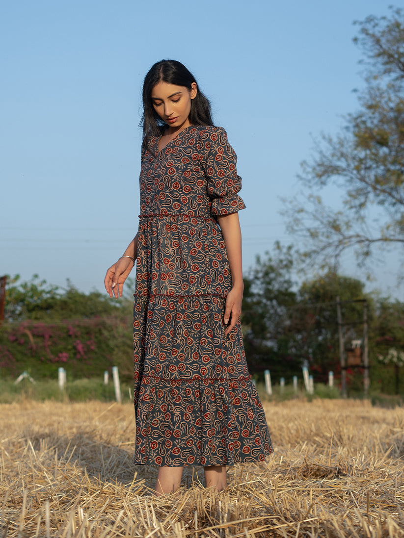Urmi Dress