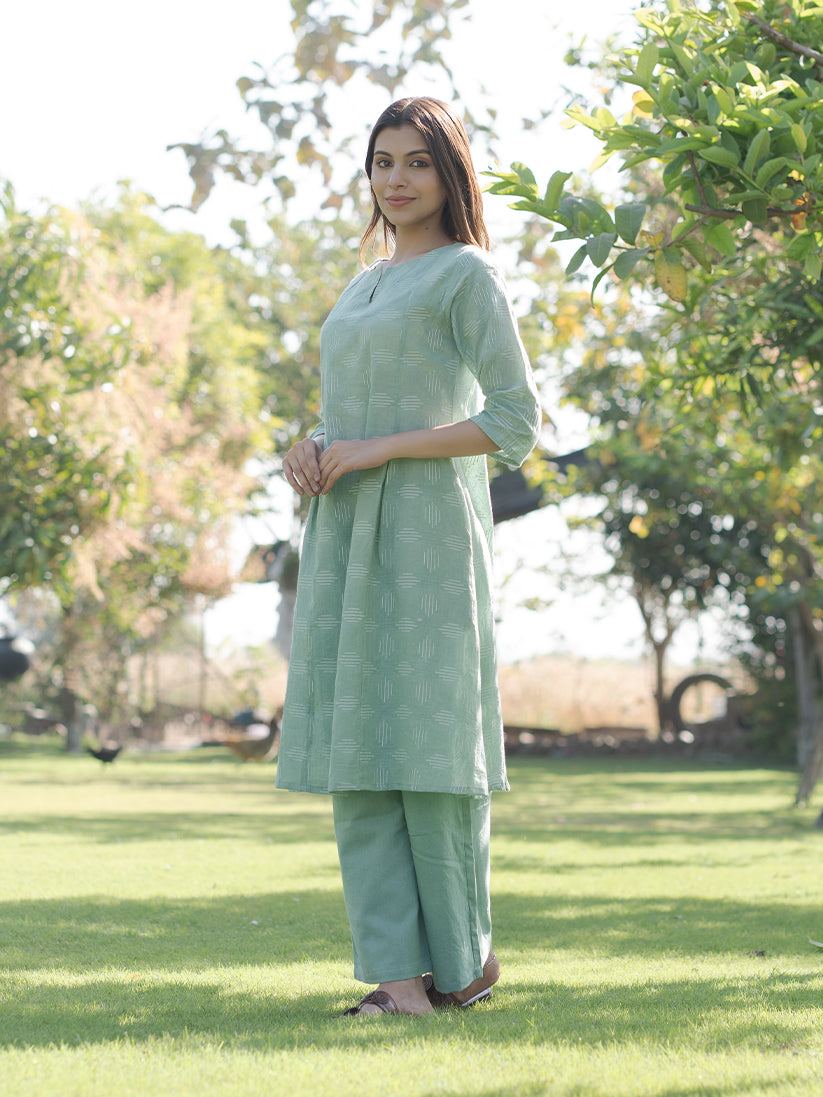 Falak Kurta Set