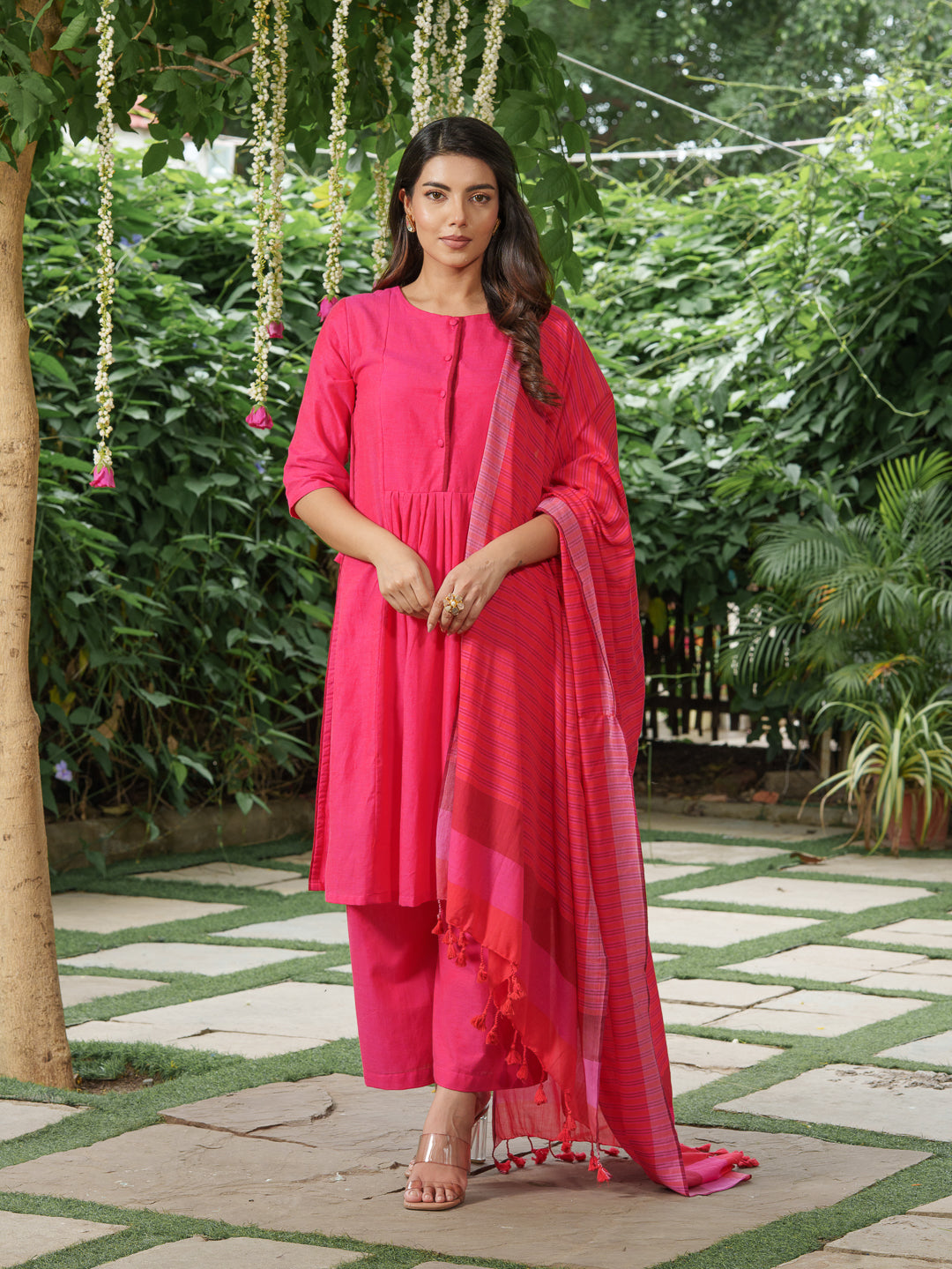 Gulabi Dhoop Kurta Set with Dupatta