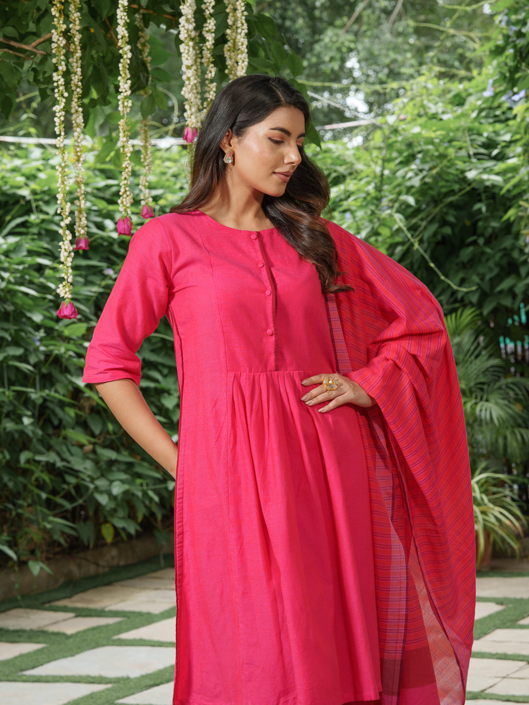 Gulabi Dhoop Kurta Set with Dupatta