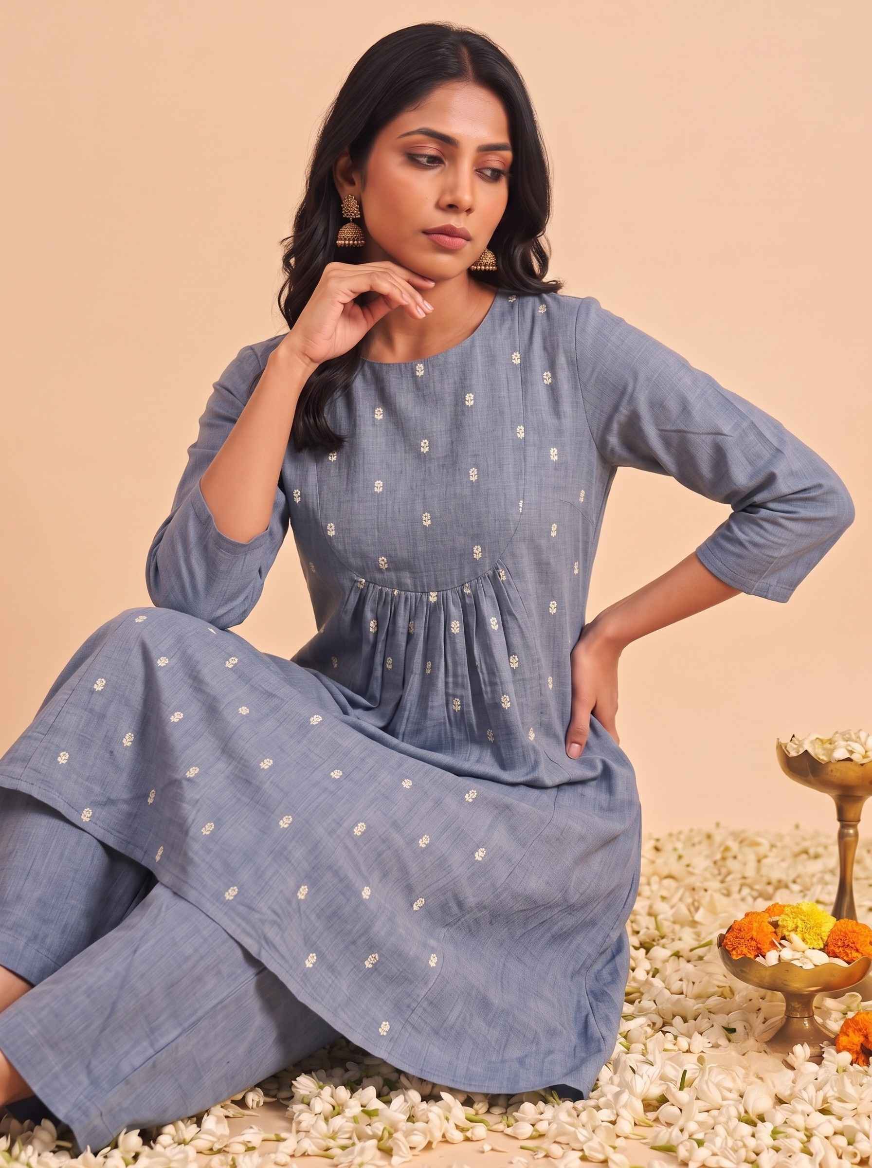 Ira Kurta Set