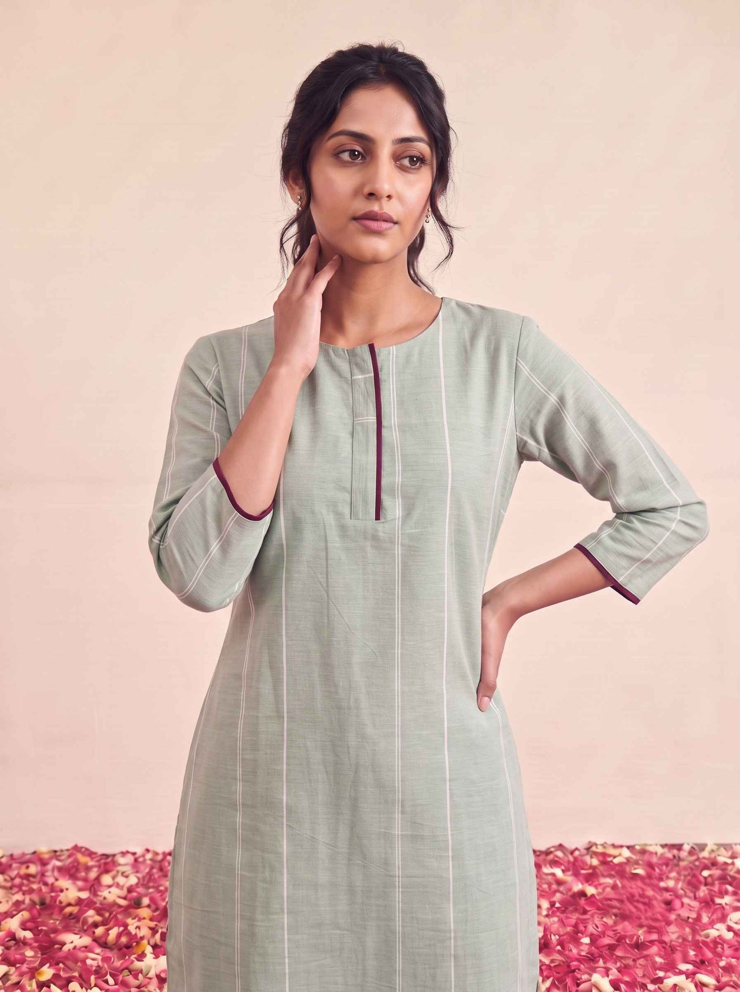 Leher Kurta Set