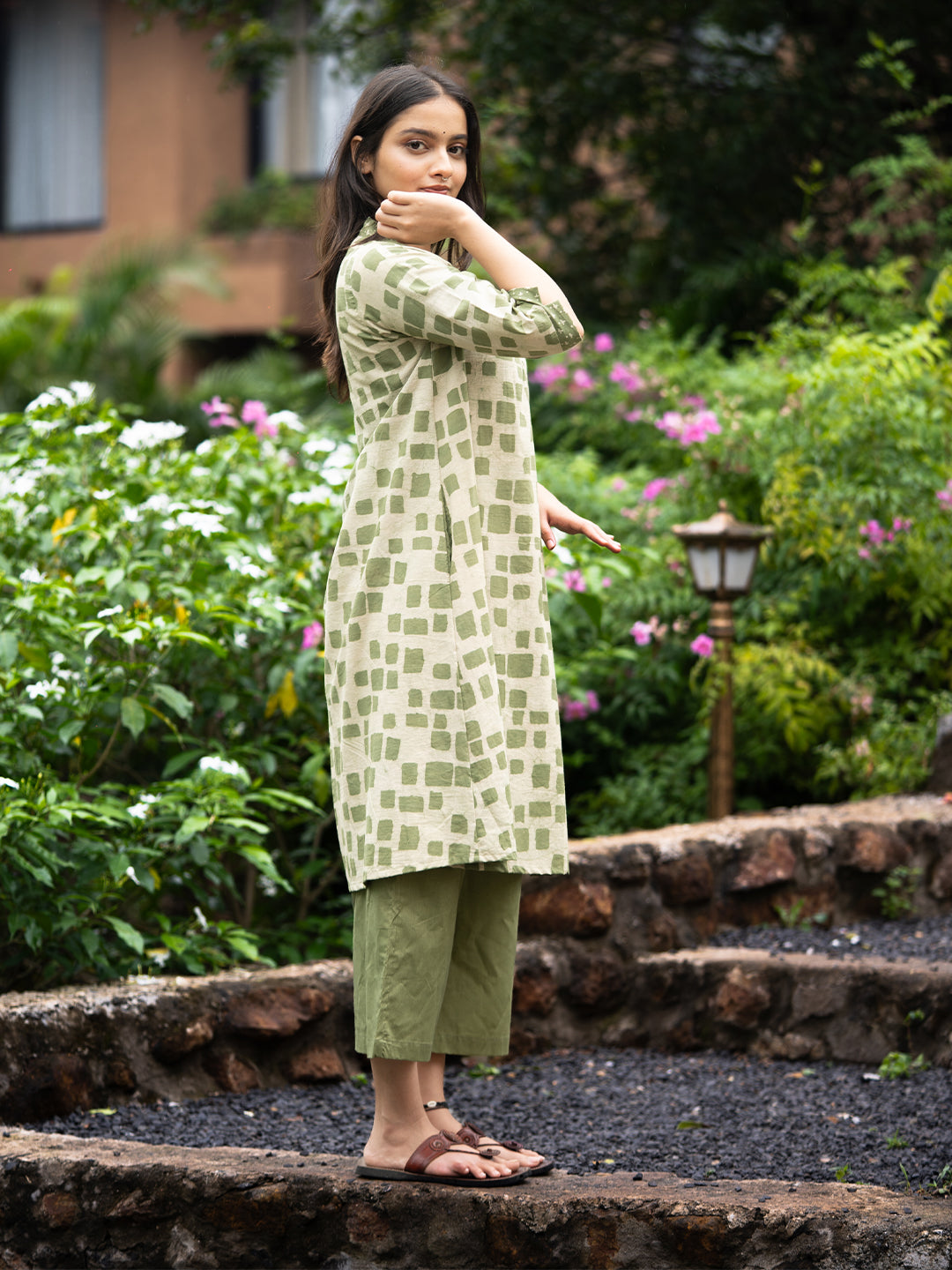 Meera Kurta Set