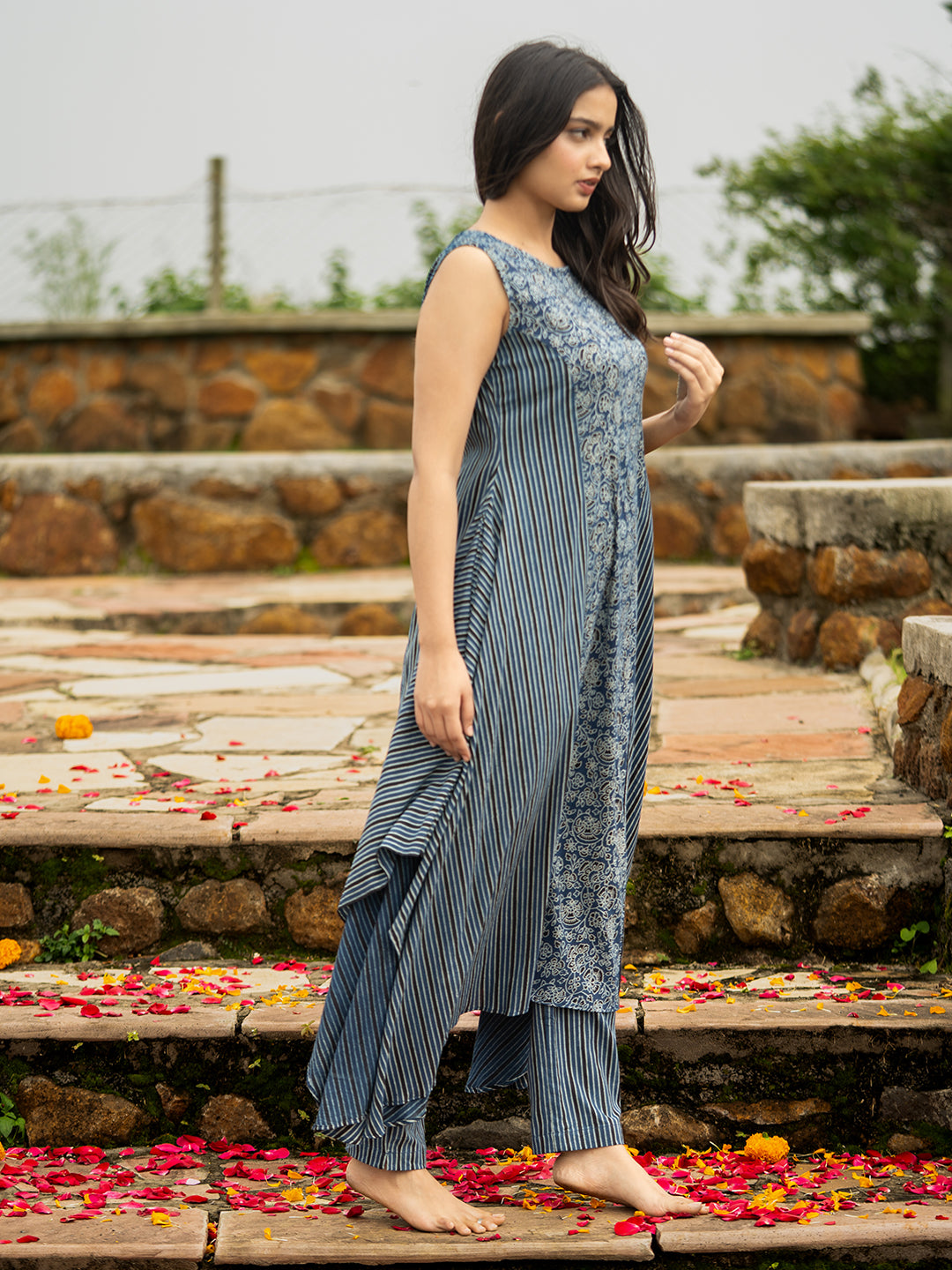 Saanjh Kurta Set