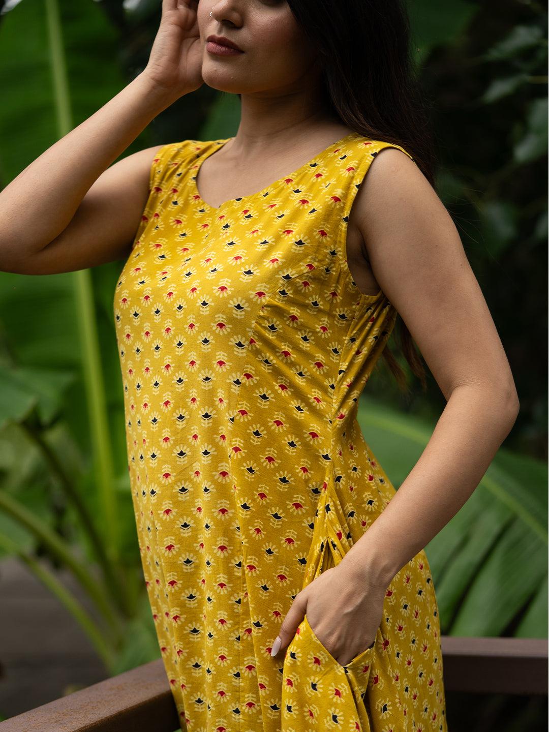 Sunehri Kurta (Only Kurta)